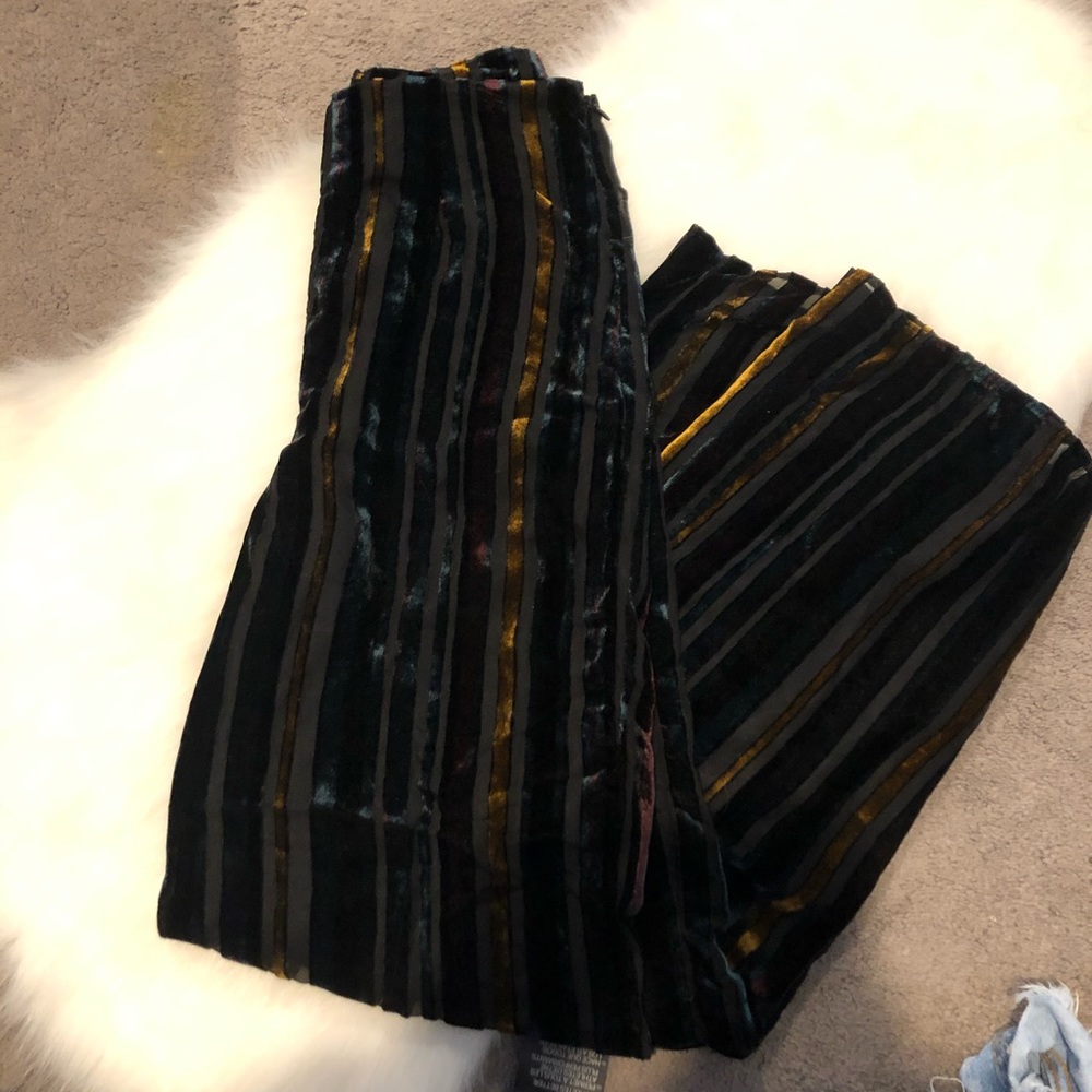 DO+BE Black and Gold Velvet Striped Pants